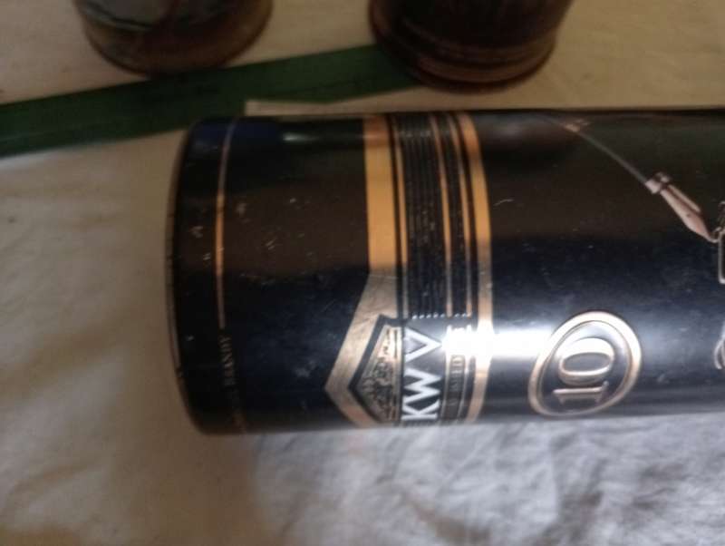 VINTAGE 10 YEARS KWV TIN