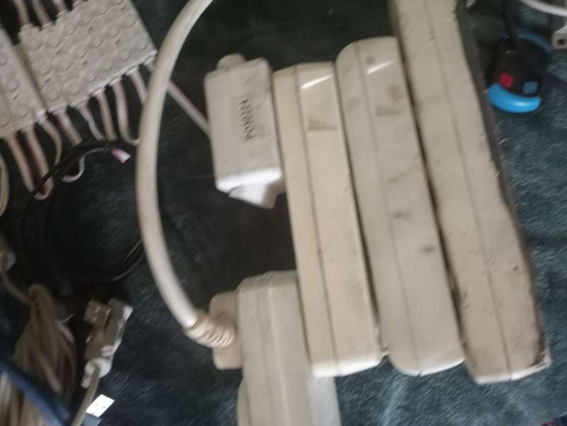 MIXED LOT ELECTRIC ITEMS