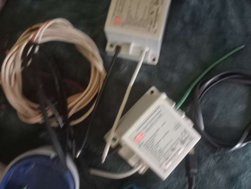 MIXED LOT ELECTRIC ITEMS