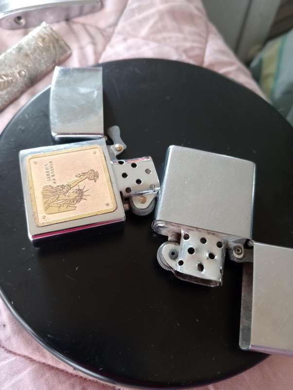 LOT COLLECTABLE LIGHTERS