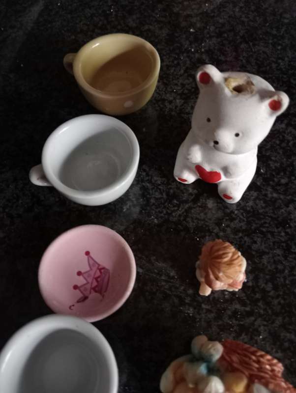 VINTAGE LOT SMALL COLLECTABLES