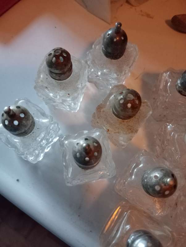 VINTAGE LOT SMALL SALT AND PEPPER SHAKERS