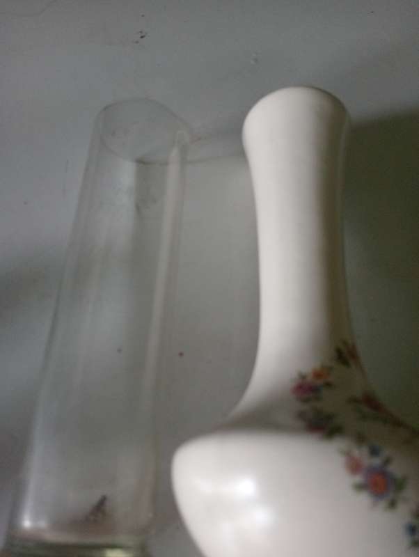 VINTAGE LOT VASES MUGS ETC