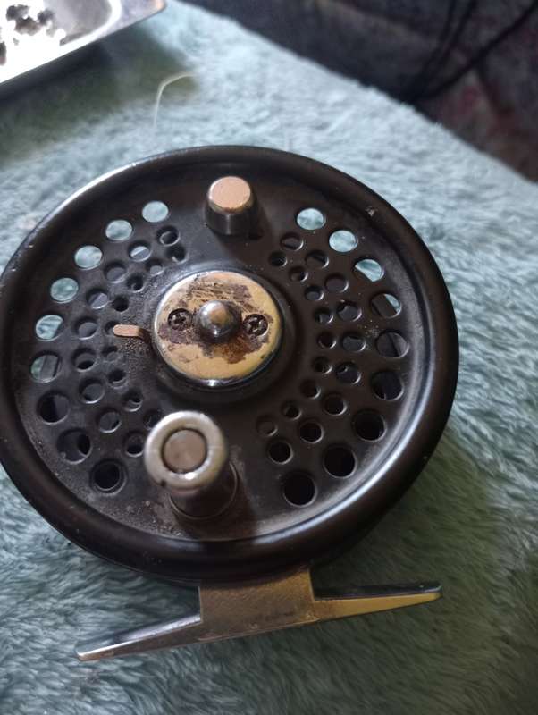 Vintage mac martin fly fishing reel