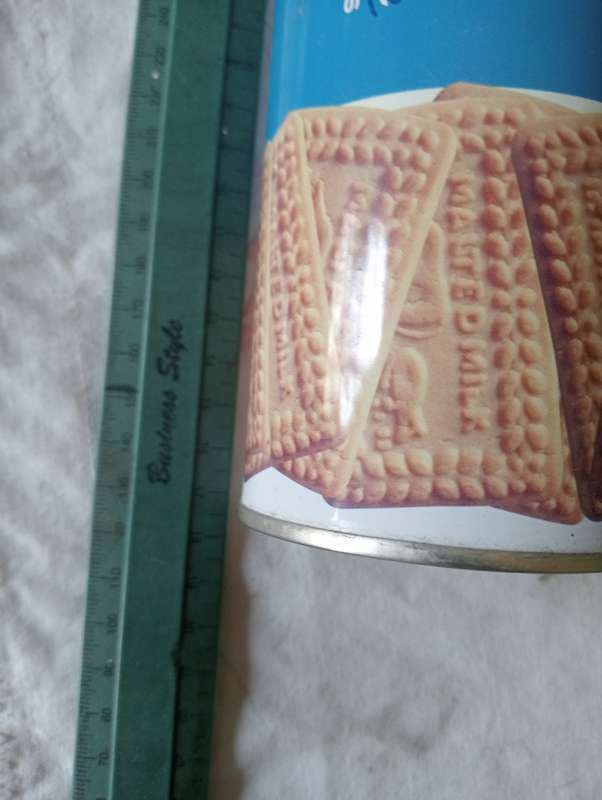 VINTAGE MALTED MILK BISCUIT TIN