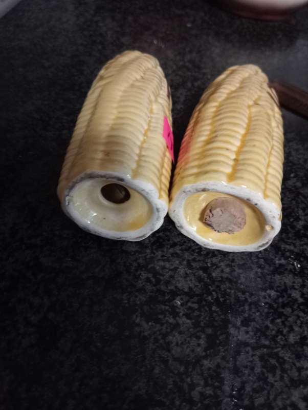 VINTAGE MEALIE SALT AND PEPPER SHAKERS