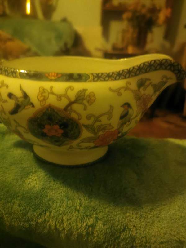 BELHEIM FINE CHINA GRAVY BOAT