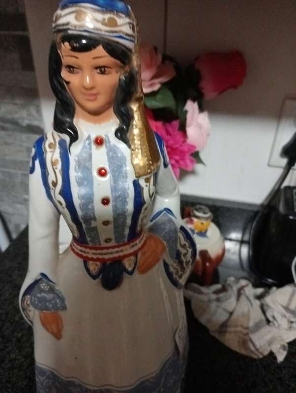 ANTIQUE ULTRA RARE VEILED PORCELAIN WOMAN DECANTER HAND PAINTED
