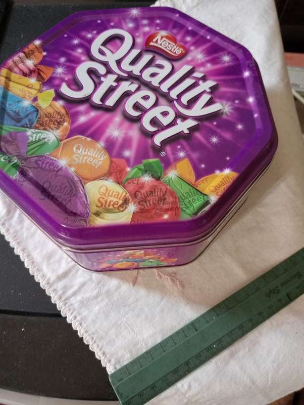 VINTAGE NESTLE QUALITY STREET