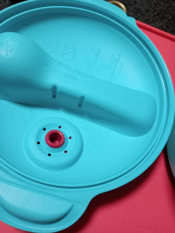 NEW 1,5L TUPPERWARE MICROWAVE SAFE HOLDER