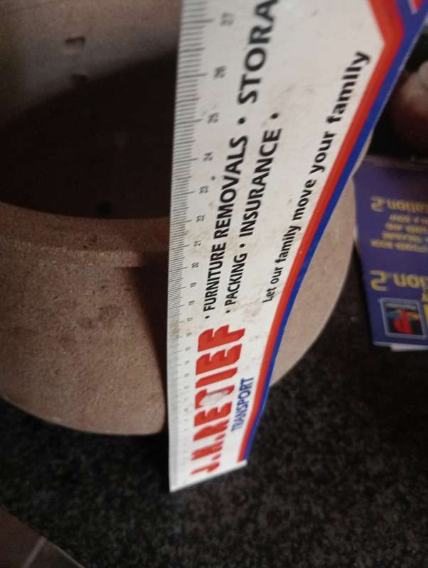 VINTAGE ONION POT