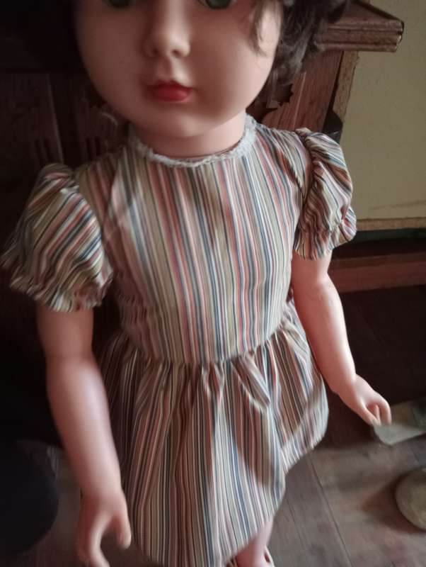 VINTAGE PRIMA TOYS 1970 S WALKING DOLL