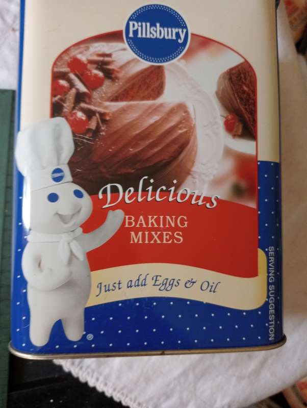 PILLSBURY DELICIOUS BAKING MIXES