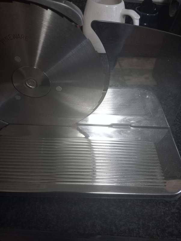 VINTAGE PINEWARE BREADSLICER NR7