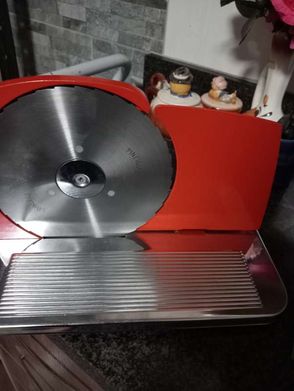 VINTAGE RED PINEWARE BREADSLICER AS NEW