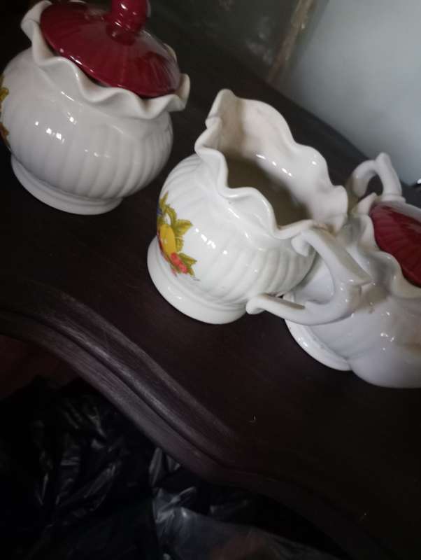 VINTAGE PORCELAIN FRUIT MOTIF  SUGAR BOWL TEAPOT AND MILK JUG