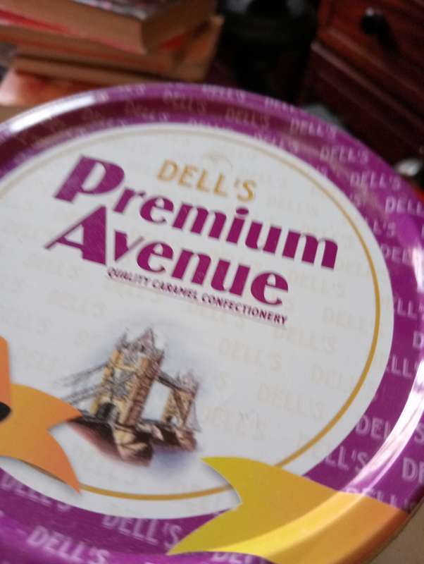 Vntaqe premuim avenue tin