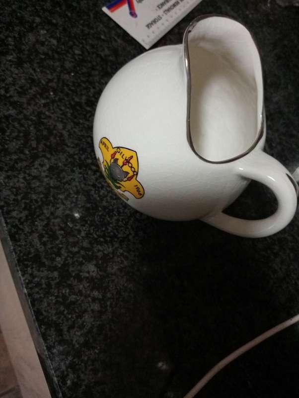 VINTAGE RAJAH POTTERY PITCHER
