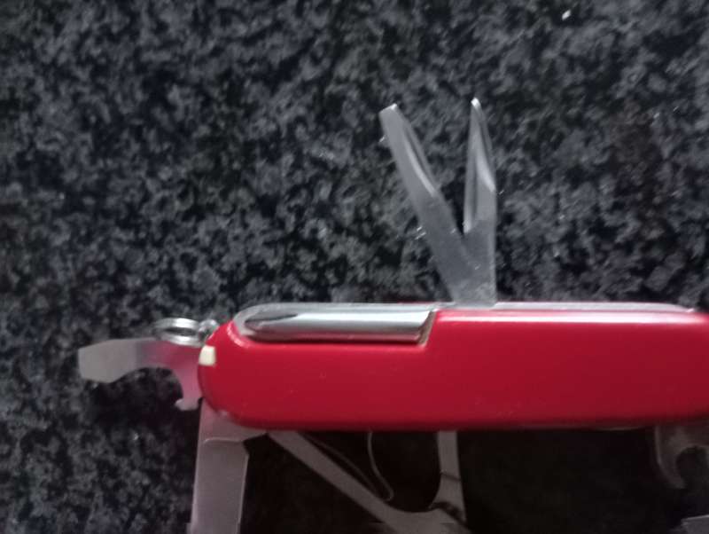 RARE OFFICERS SWIISS ARMY KNIFE