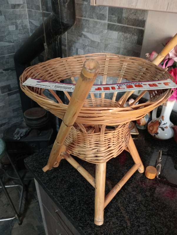 VINTAGE RATTAN WHEEL BARROW
