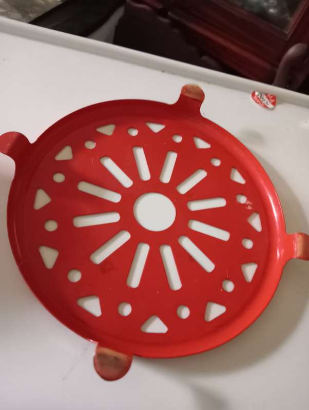 VINTAGE RED IRON POT STAND