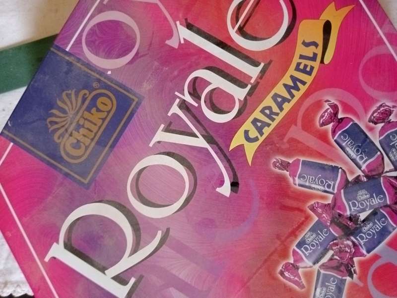 CHIKO ROYAL CARAMEL TIN