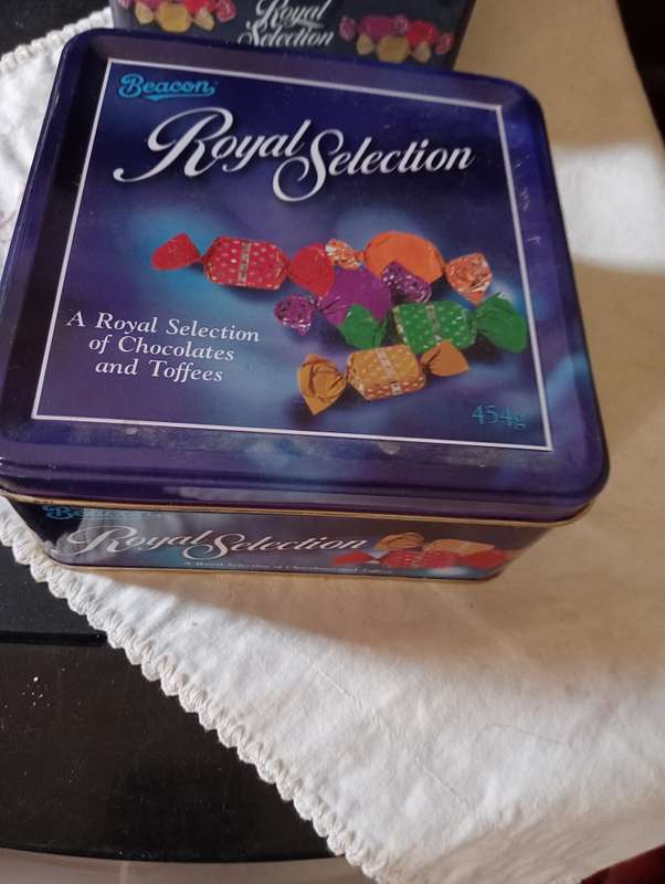 ROYAL SELECTION TIN NR 2