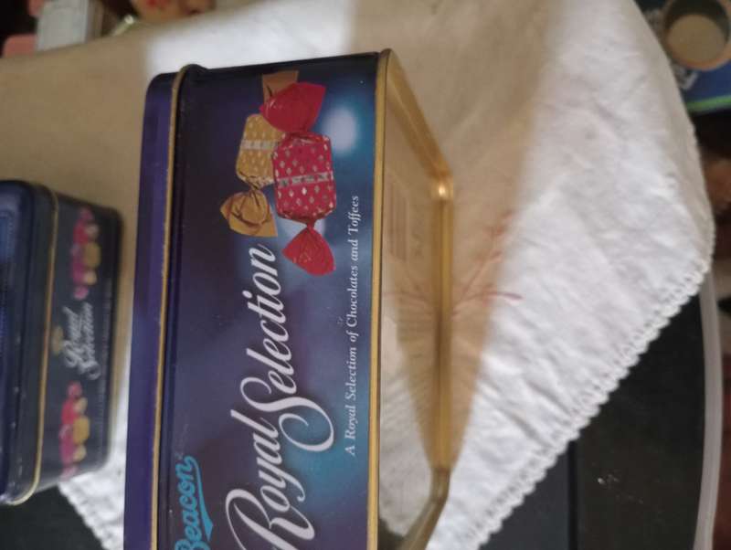 ROYAL SELECTION TIN NR 2