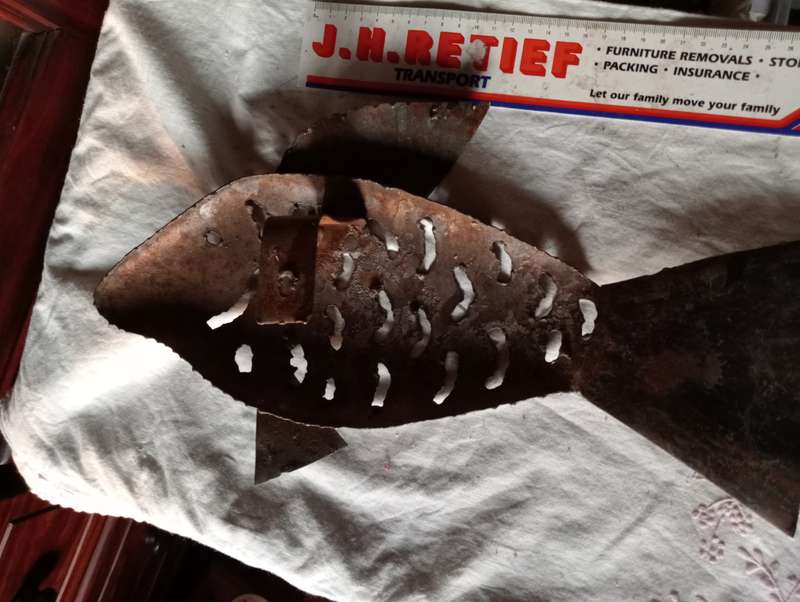 VNTAGE RUSTIC WALL MOUNTED  FISH