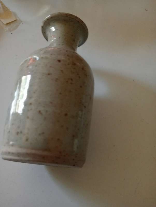 VINTAGE 9 CM POTTERY VASE