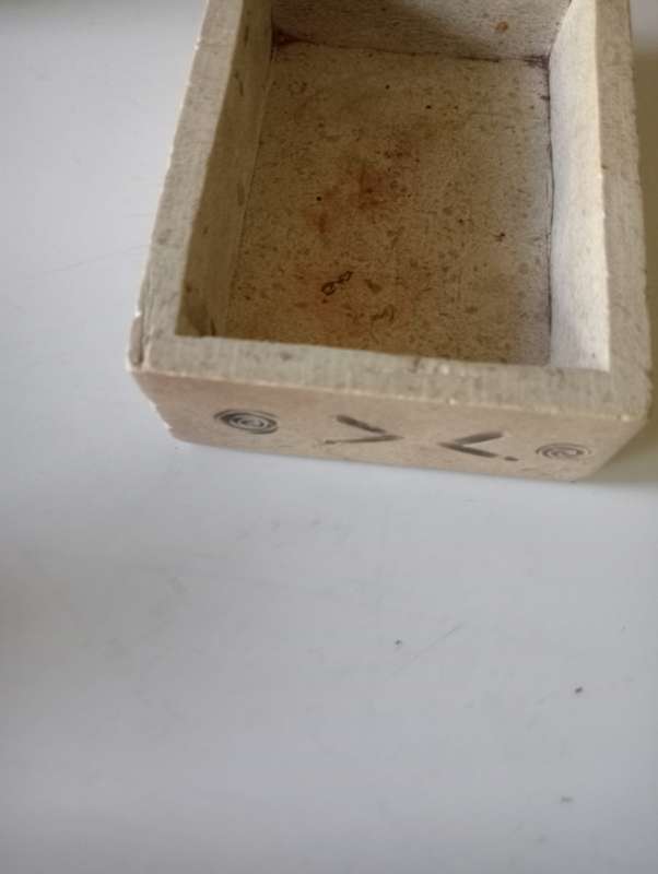 SMALL VINTAGE MARBLE HOLDER