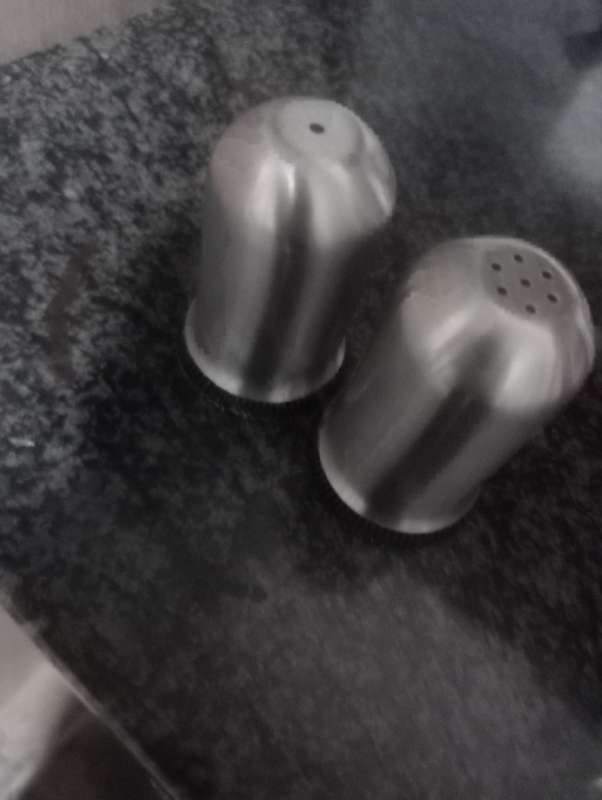 VINTAGE SMALL SALT AND PEPPER SHAKERS