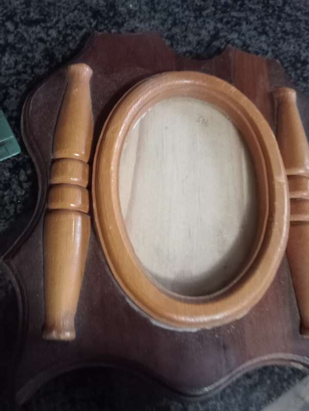 VINTAGE WOODEN FRAME