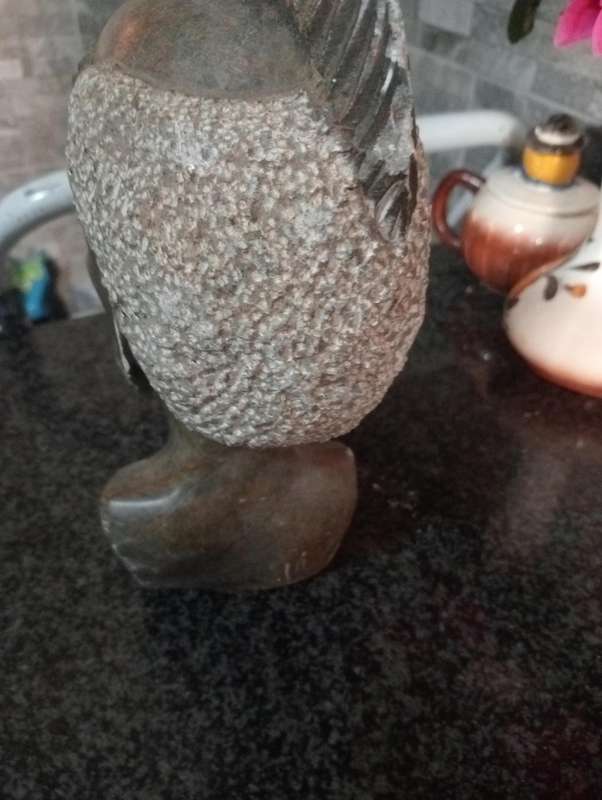 VINTAGE  SOAPSTONE CARVING OF AN OLD MAN