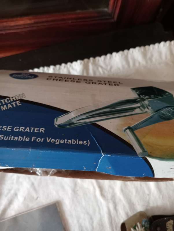STAINLESS STEEL CHEESE GRATER AS NEW