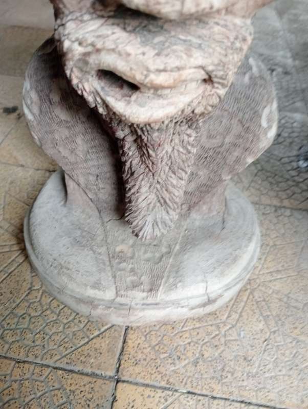 VIINTAGE TEAK BUST OLD MAN WITH SMOKING PIPE IN MOUTH