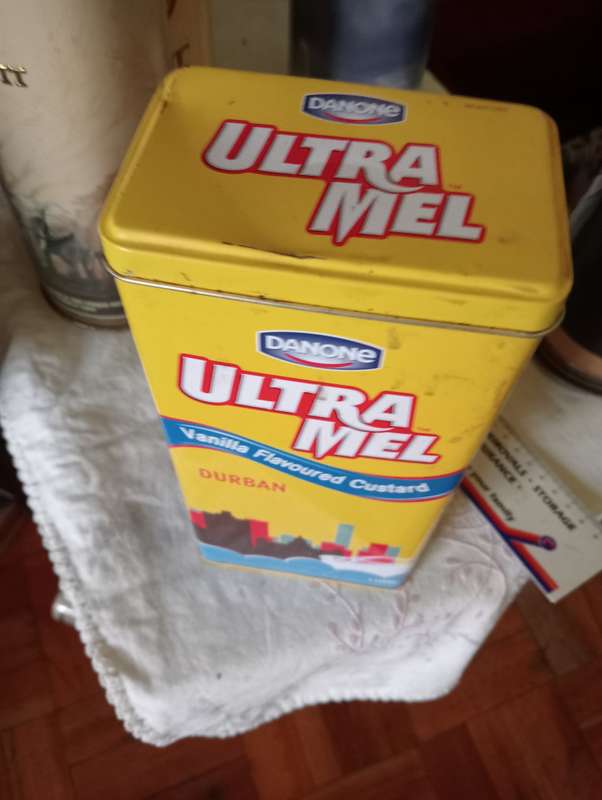 VINTAGE ULTRAMEL TIN