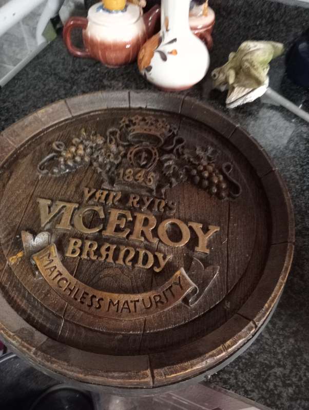 VINTAGE VICEROY BRANDY WOODEN WALL DECOR