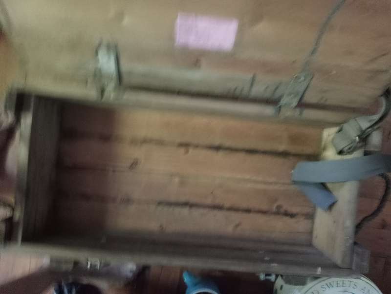 VINTAGE COLLECTABLE  SOUTH AFRICA ARMY CRATE WITH LOCK AND WALL HANGING COLLECTABLES