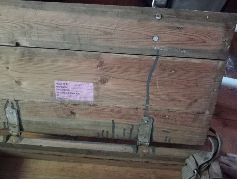 VINTAGE COLLECTABLE  SOUTH AFRICA ARMY CRATE WITH LOCK AND WALL HANGING COLLECTABLES