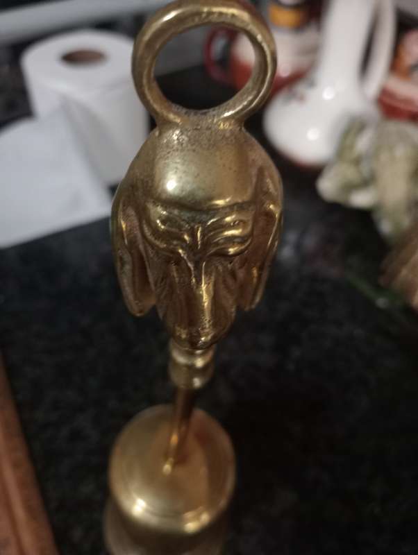VINTAGE BRASS FIREPLACE BRUSH