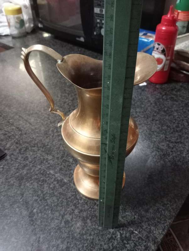 VINTAGE DETAILED BRASS JUG
