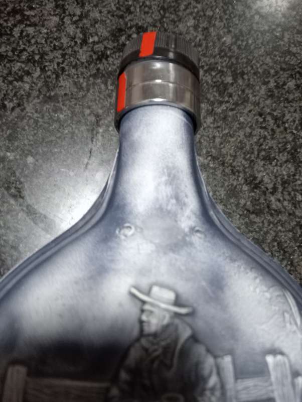VINTAGE INDUSTRIA COLLECTABLE BRASILEIRA BOTTLE WINE OR LIQUEER