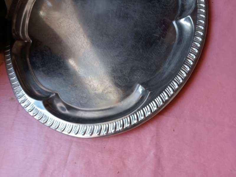 VINTAGE 4 PIECE EVER HOT ISOLATED  TEA SET ON TRAY