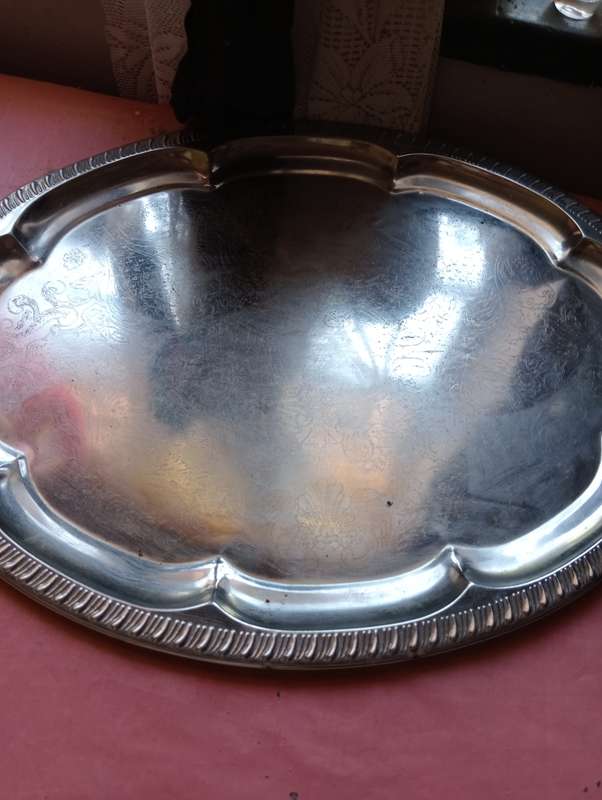 VINTAGE 4 PIECE EVER HOT ISOLATED  TEA SET ON TRAY