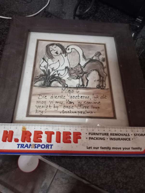VINTAGE  WODEN FRAME WITH PHOTO AND GLASS