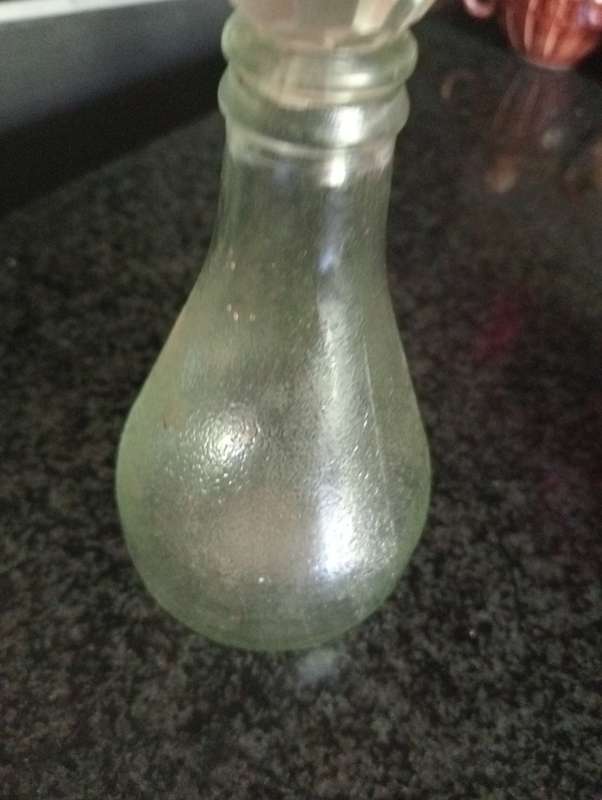 VINTAGE PERFUME BOTTLE WITH LID
