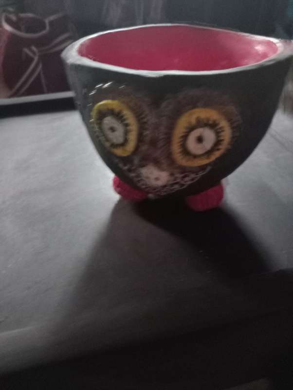 VINTAGE HANDMADE BOWL