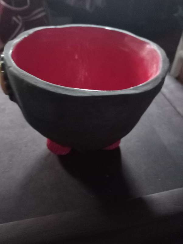VINTAGE HANDMADE BOWL