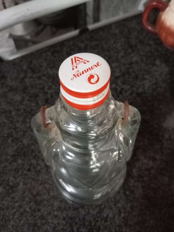 VINTAGE NINERE LIQUEER BOTTLE IN THE FORM OF LANTERN